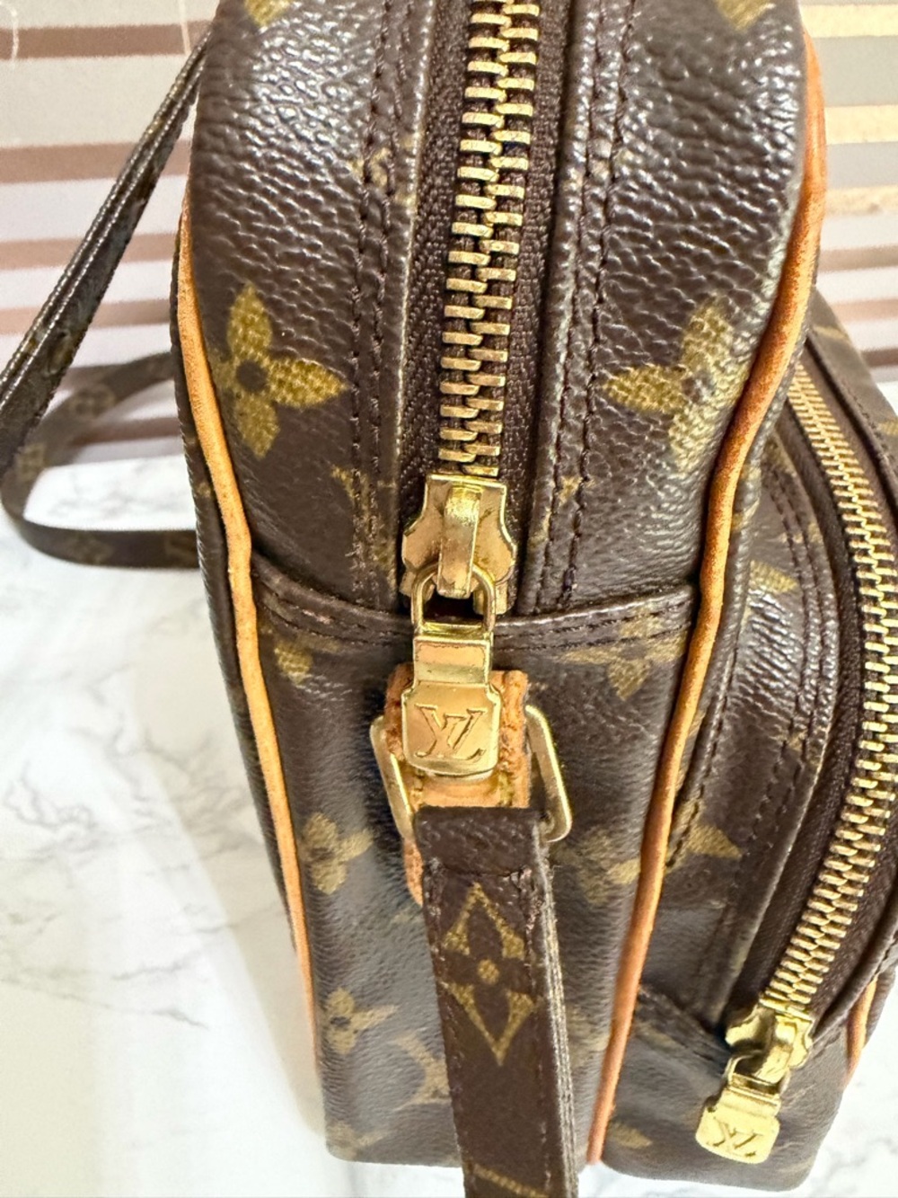 Louis Vuitton Brown Monogram Canvas Crossbody with Tan Trim - Picture 12 of 16